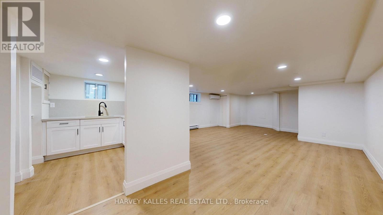 3 - 1214 Avenue Road Property Photo 11