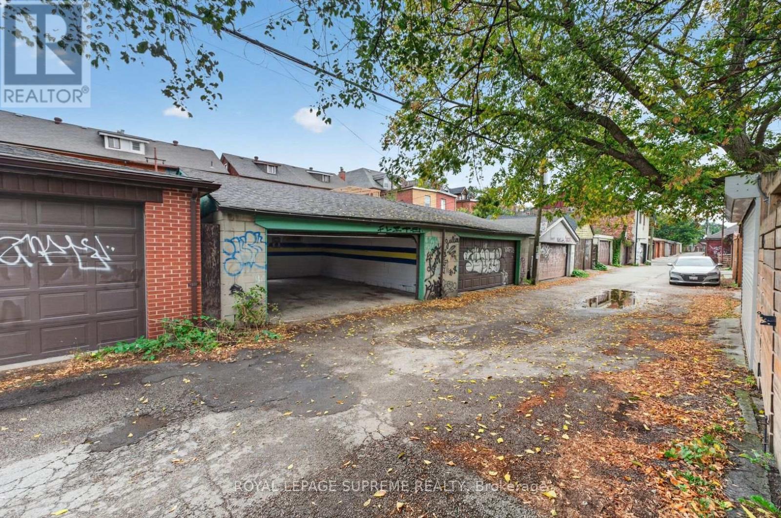 626 Manning Avenue Property Photo 40