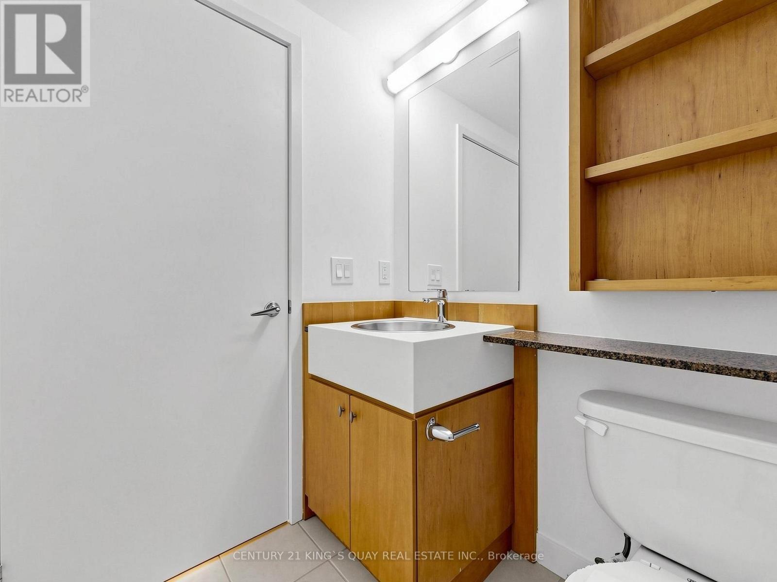 1502 - 35 Mariner Terrace Property Photo 26