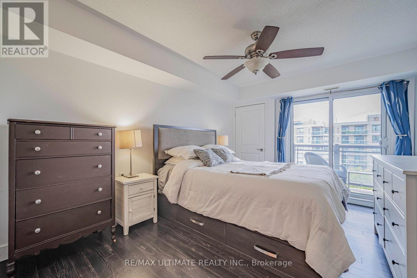 513 - 872 Sheppard Avenue W Property Photo 19