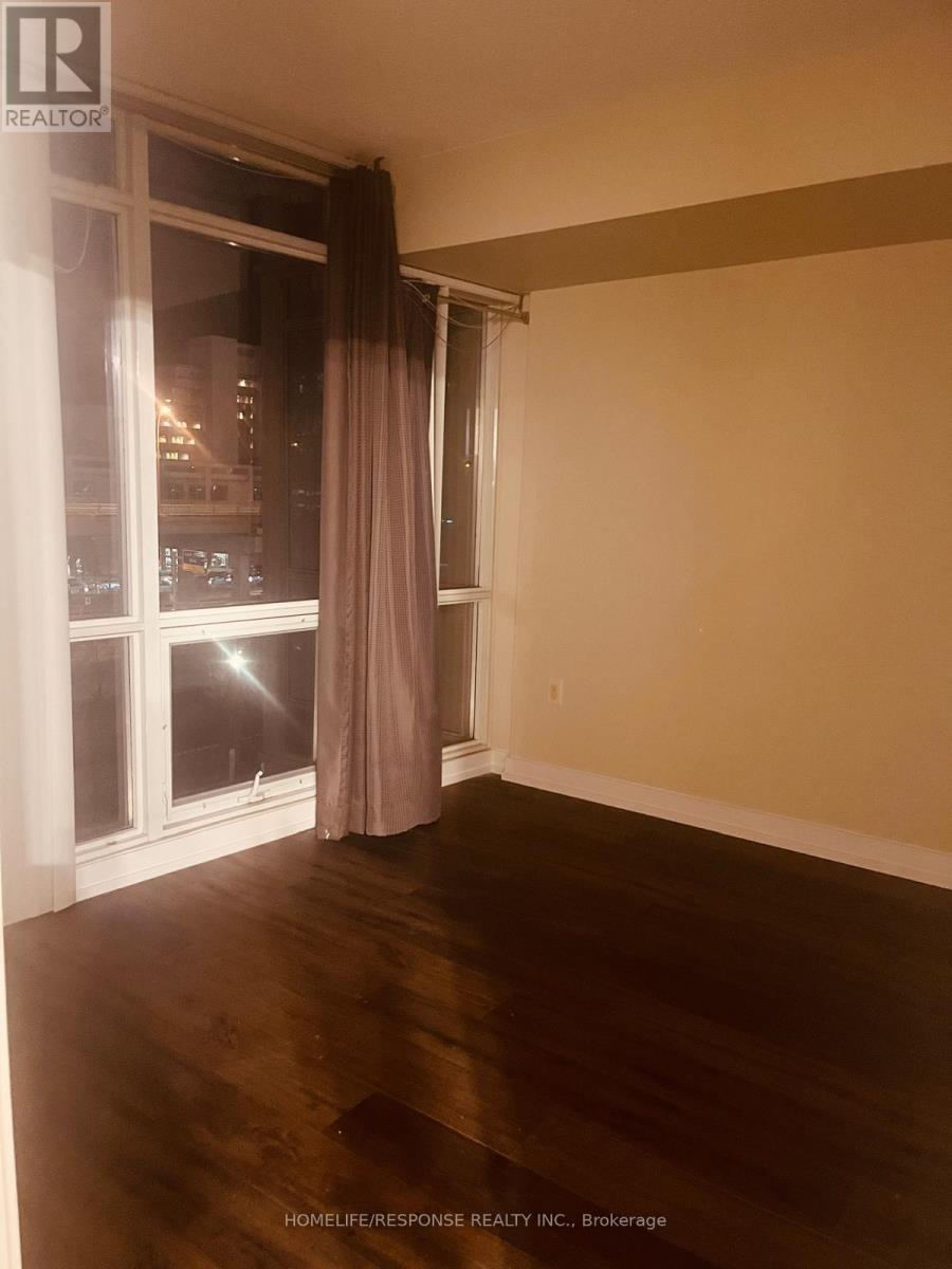 312 - 11 Brunel Court Property Photo 20