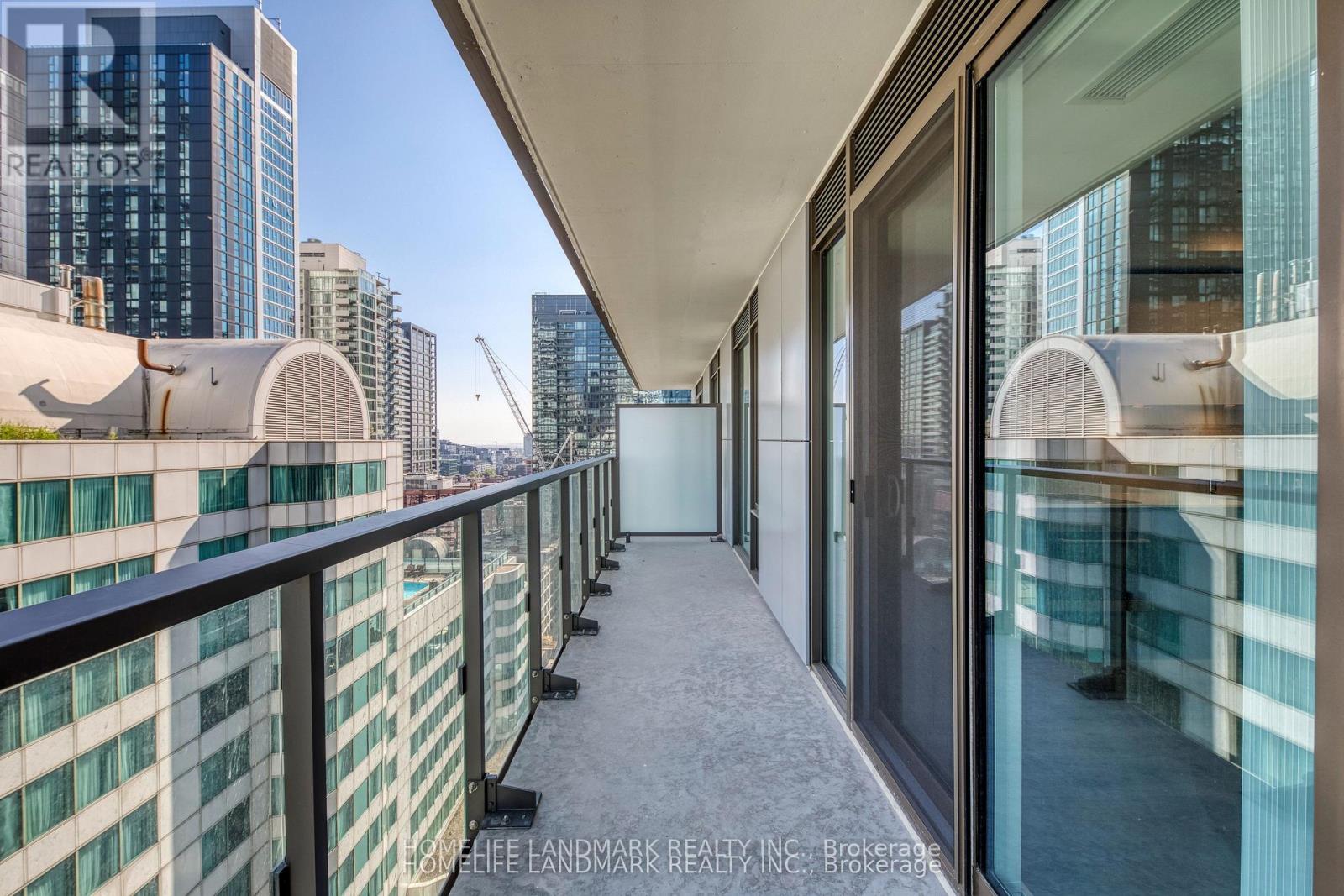 2411 - 8 Widmer Street Property Photo 18