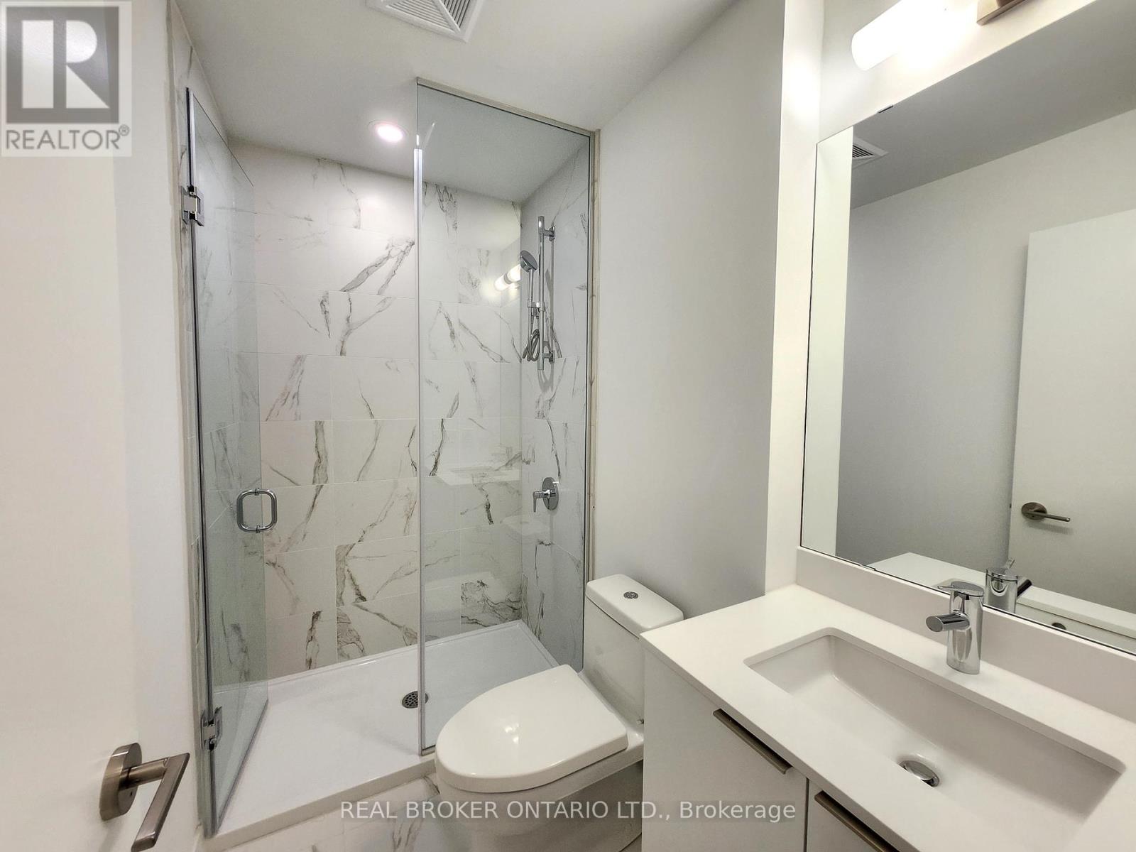 N625 - 7 Golden Lion Heights Property Photo 12