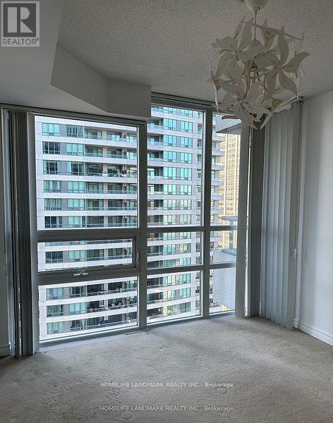 35 Hollywood Avenue Property Photo 4
