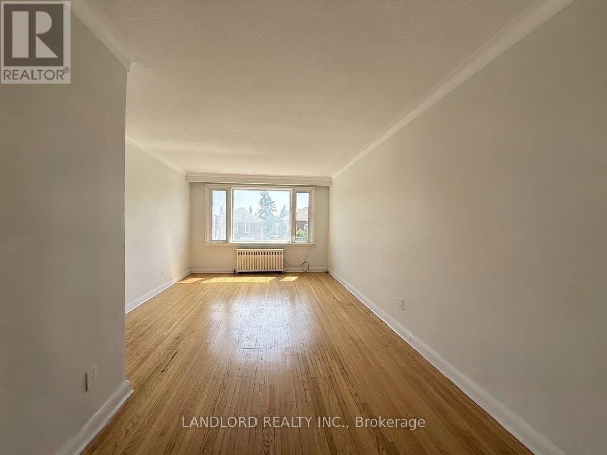 2nd Fl - 82 Lanark Avenue Property Photo 3