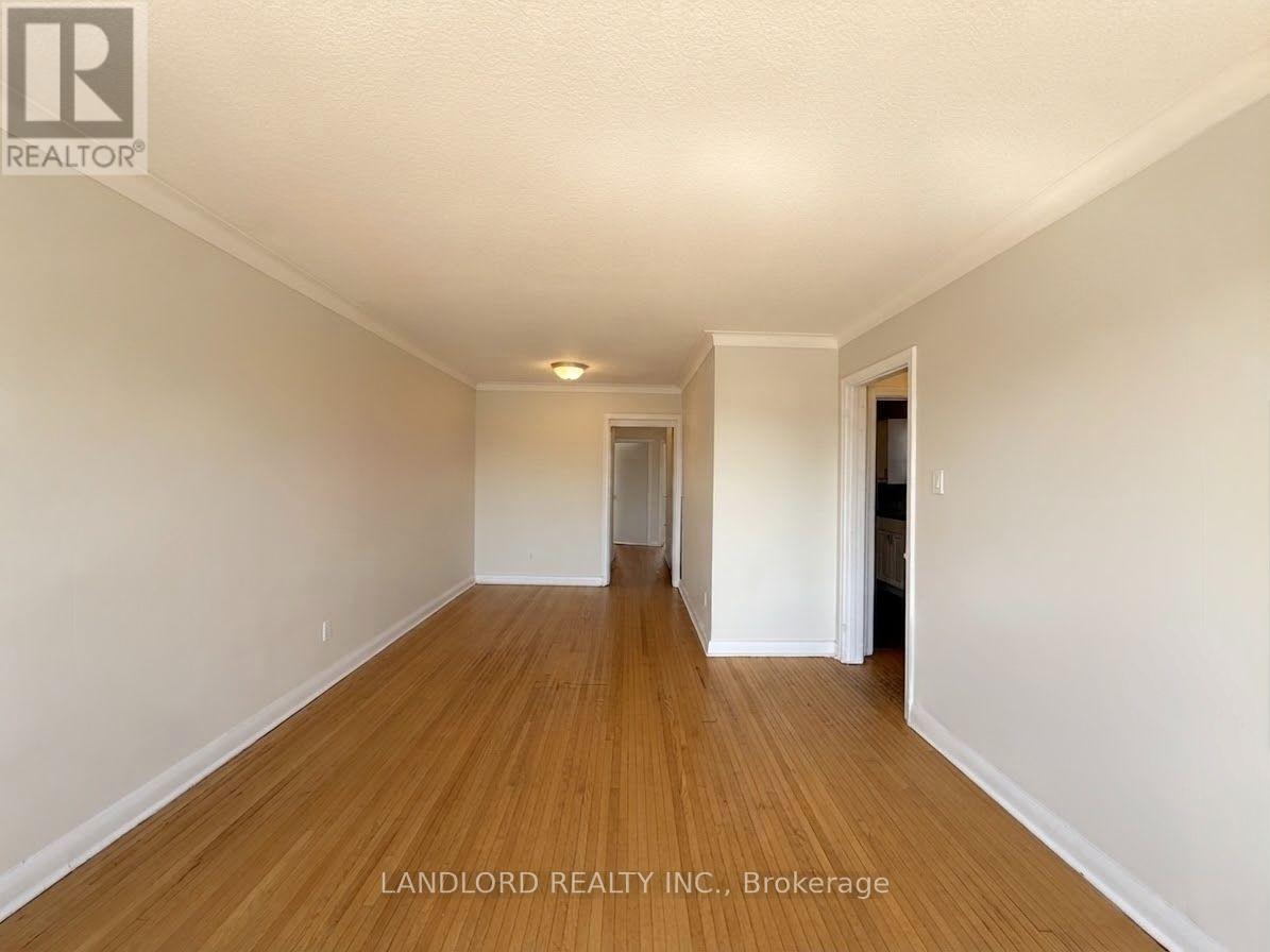2nd Fl - 82 Lanark Avenue Property Photo 5