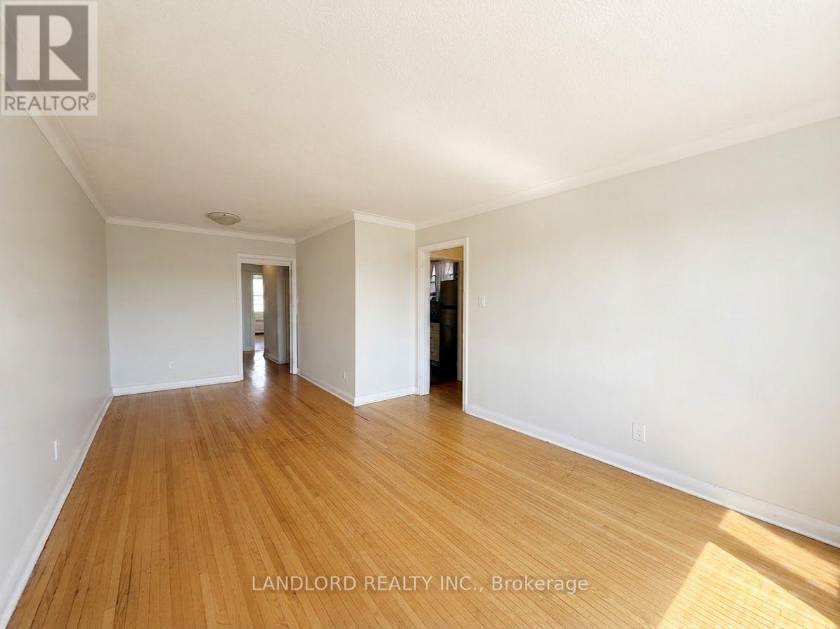 2nd Fl - 82 Lanark Avenue Property Photo 6