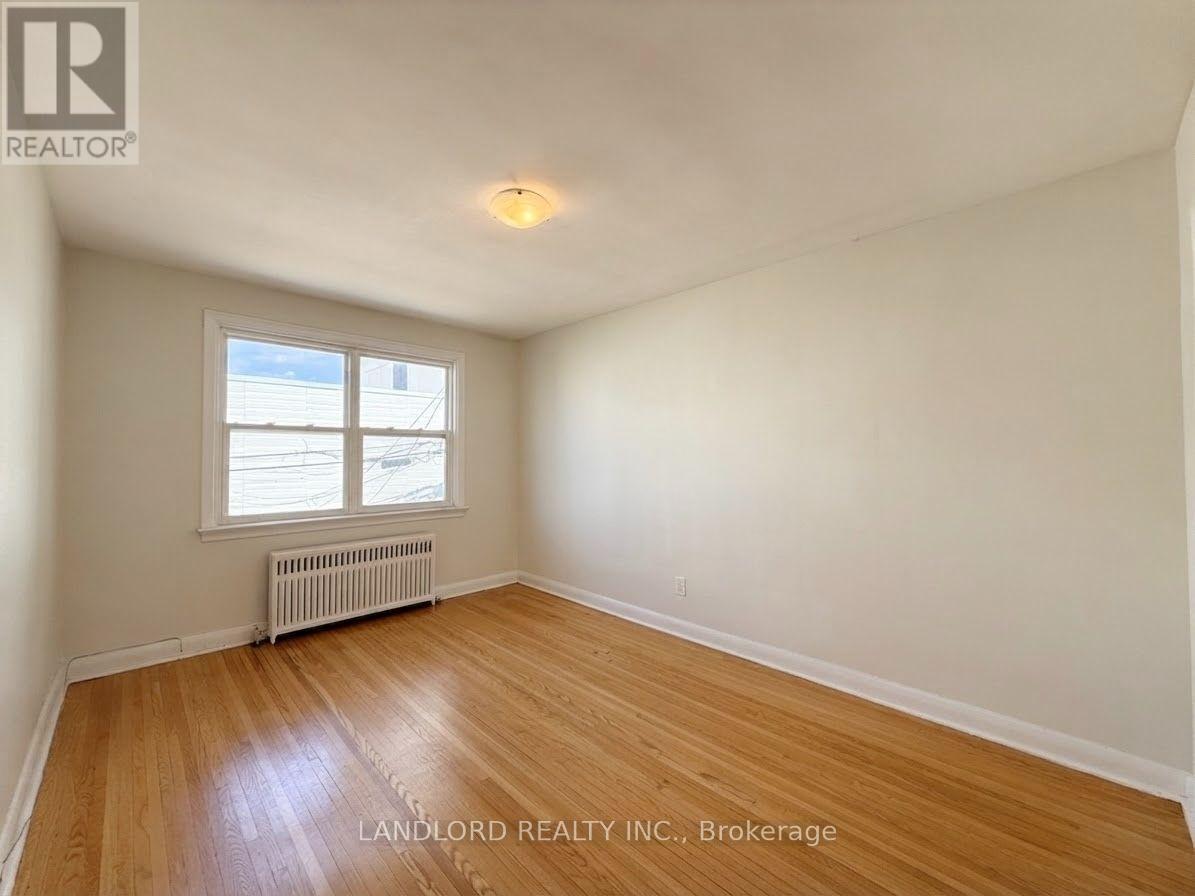 2nd Fl - 82 Lanark Avenue Property Photo 16