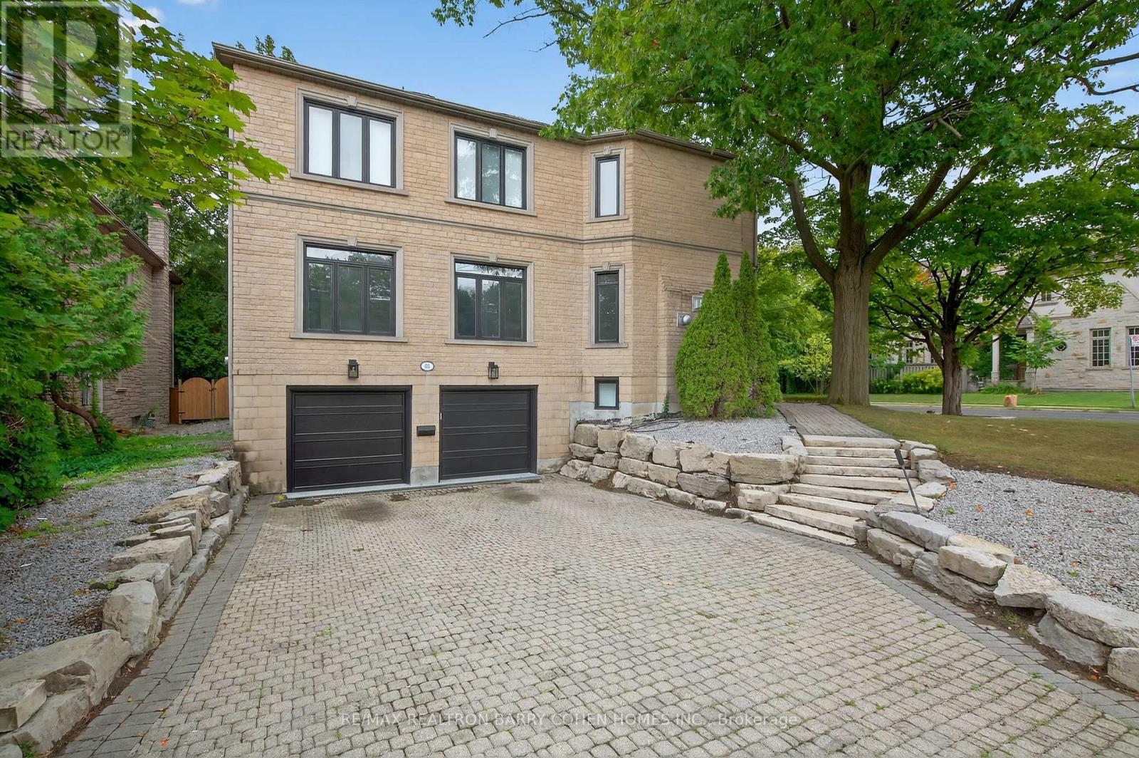 63 Gordon Road Property Photo 5