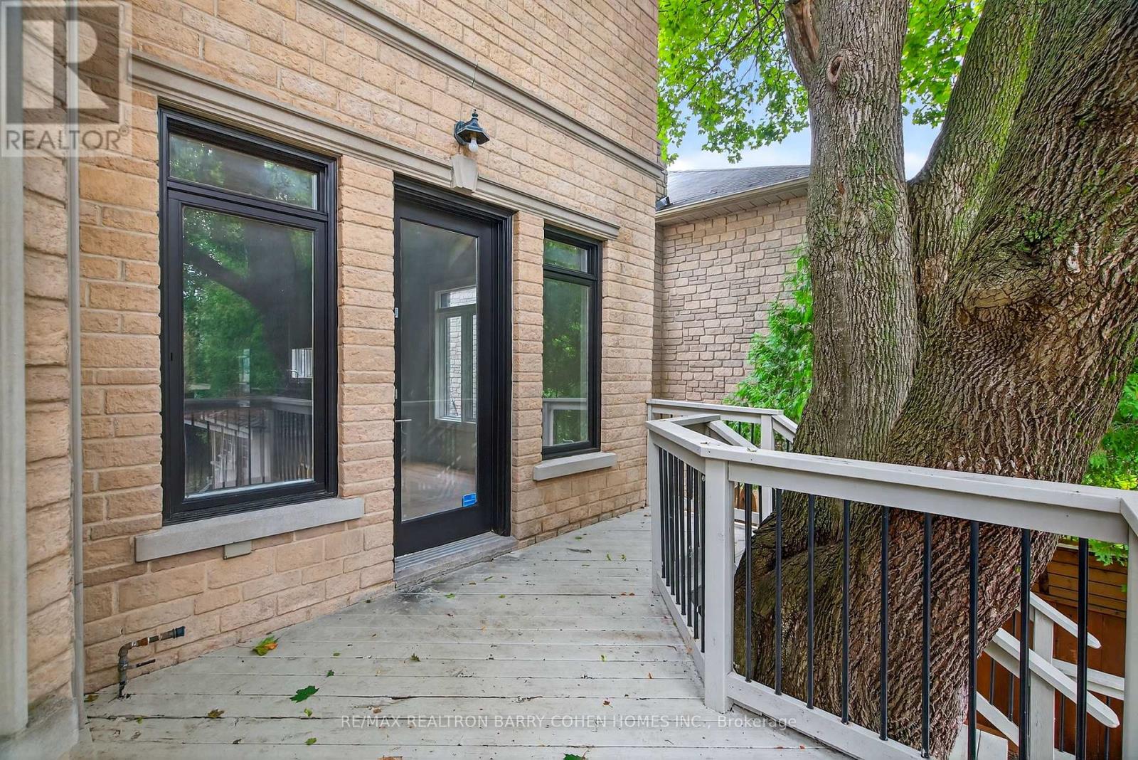 63 Gordon Road Property Photo 32