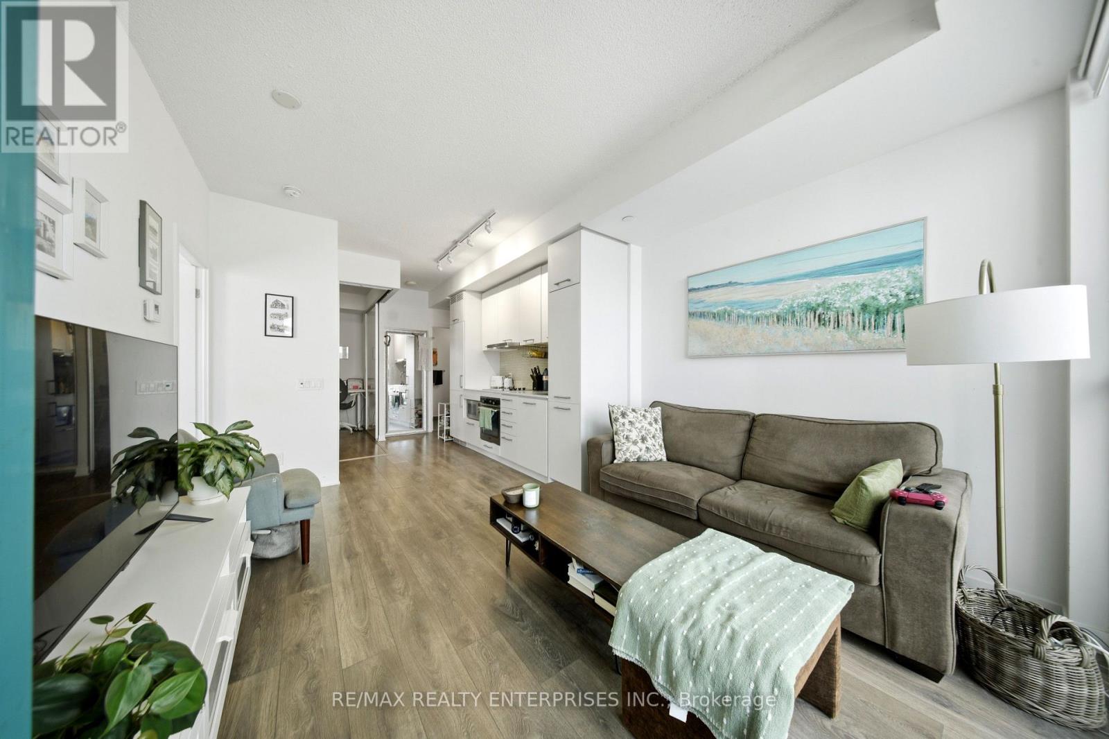 2510 - 87 Peter Street Property Photo 8
