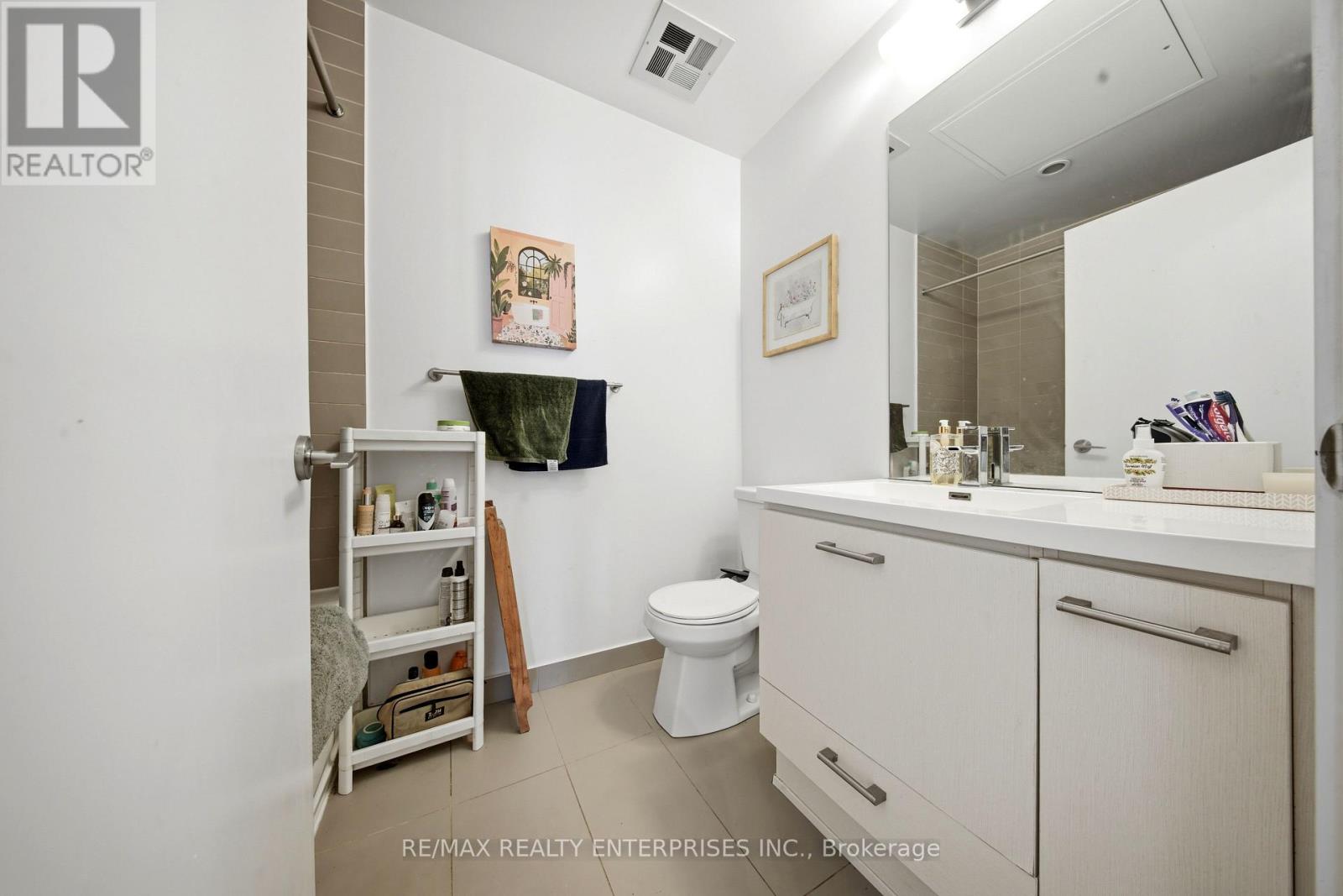 2510 - 87 Peter Street Property Photo 15