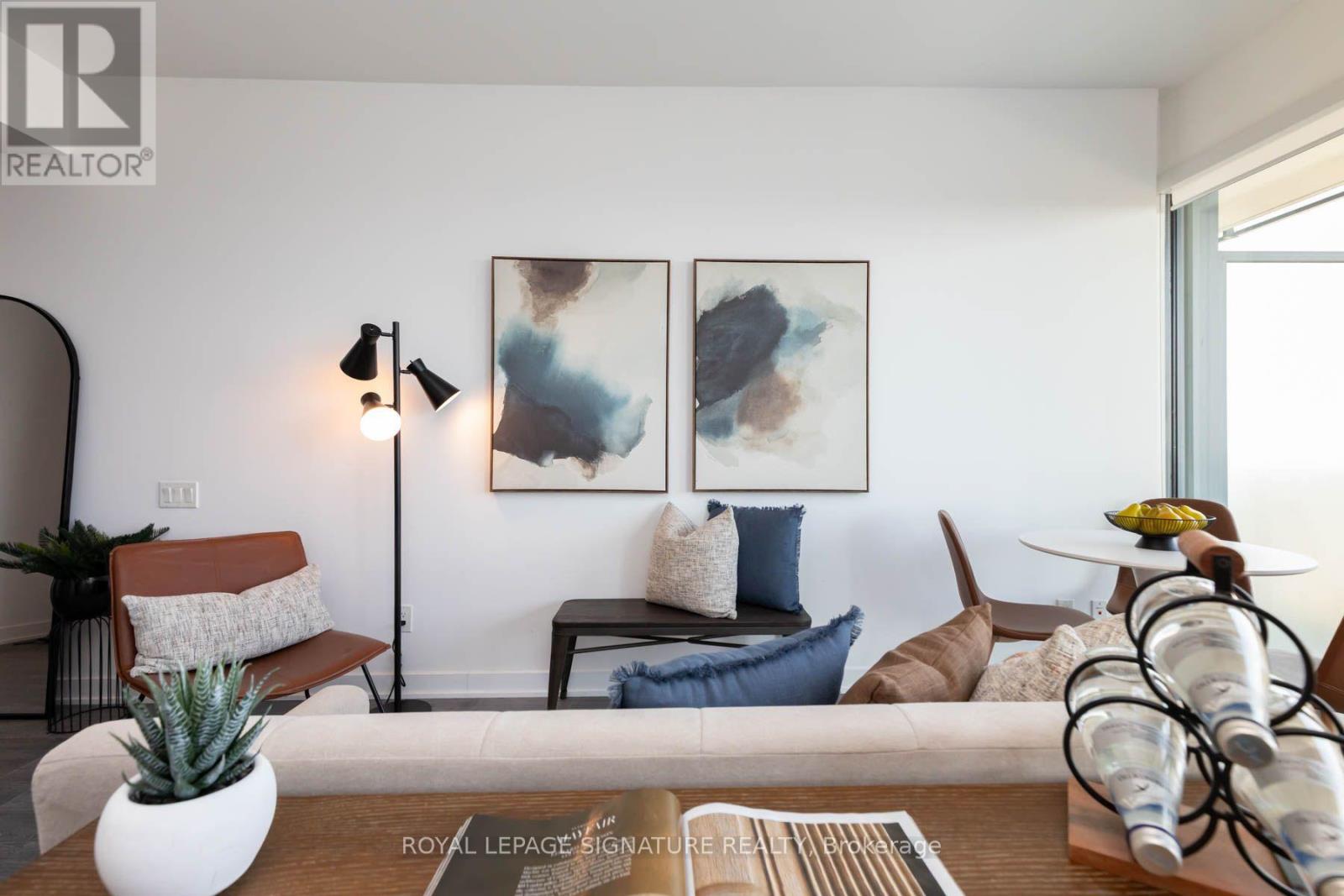 2805 - 185 Roehampton Avenue Property Photo 10