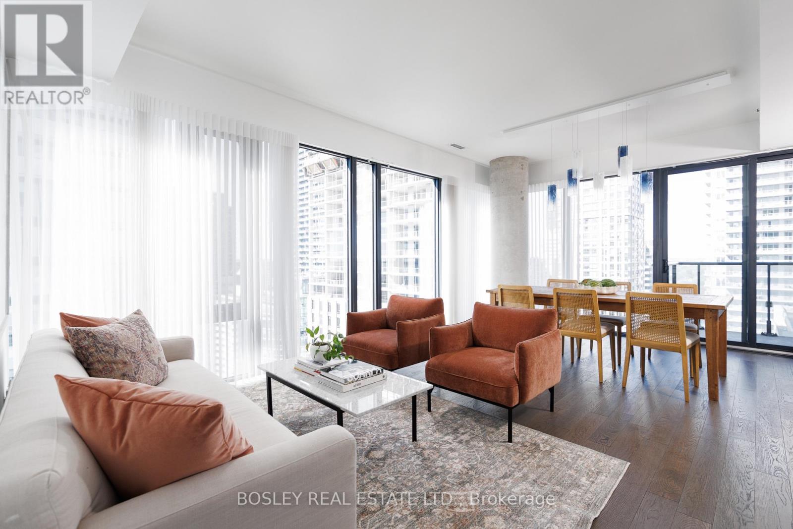 1702 - 185 Roehampton Avenue Property Photo 1
