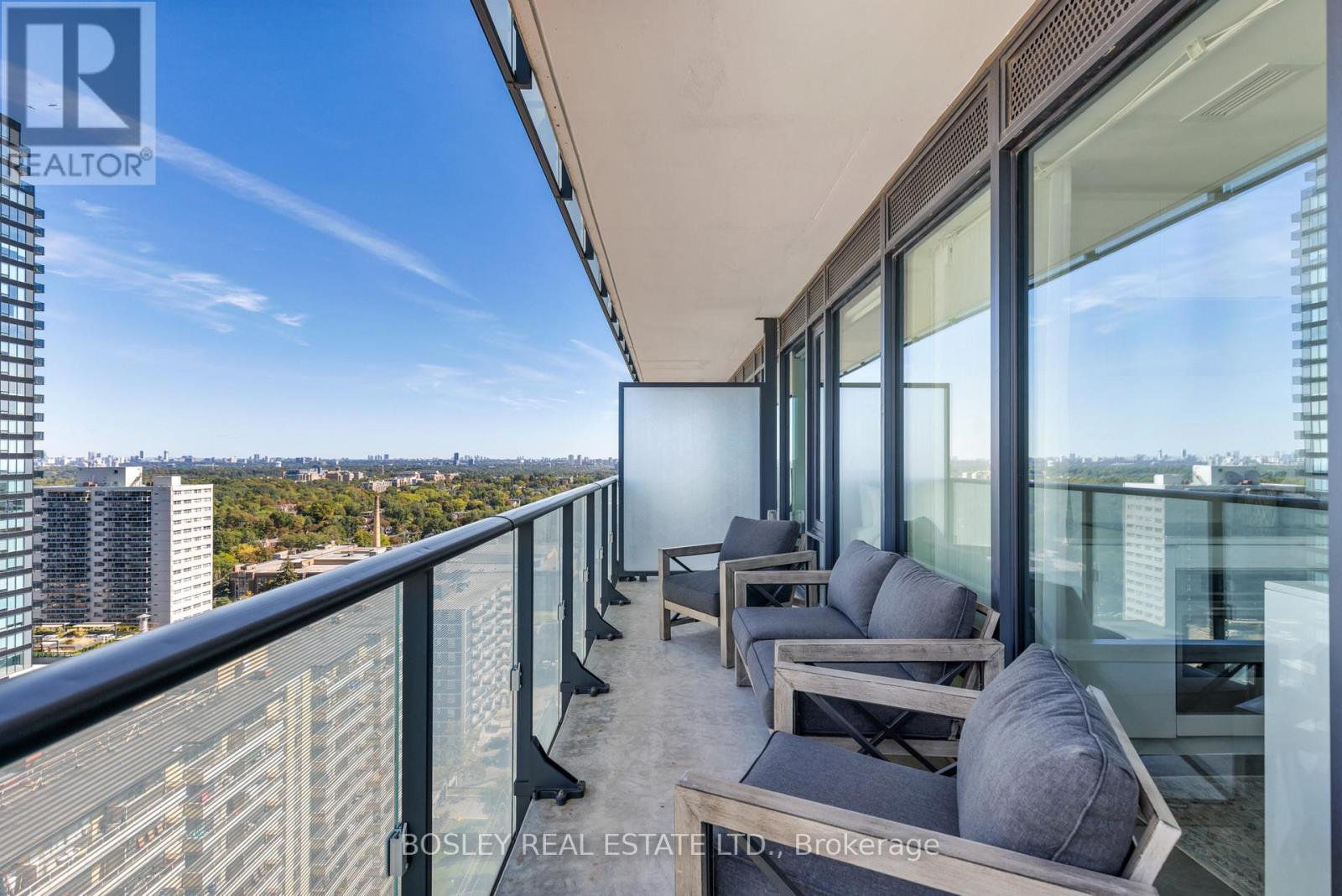 1702 - 185 Roehampton Avenue Property Photo 19