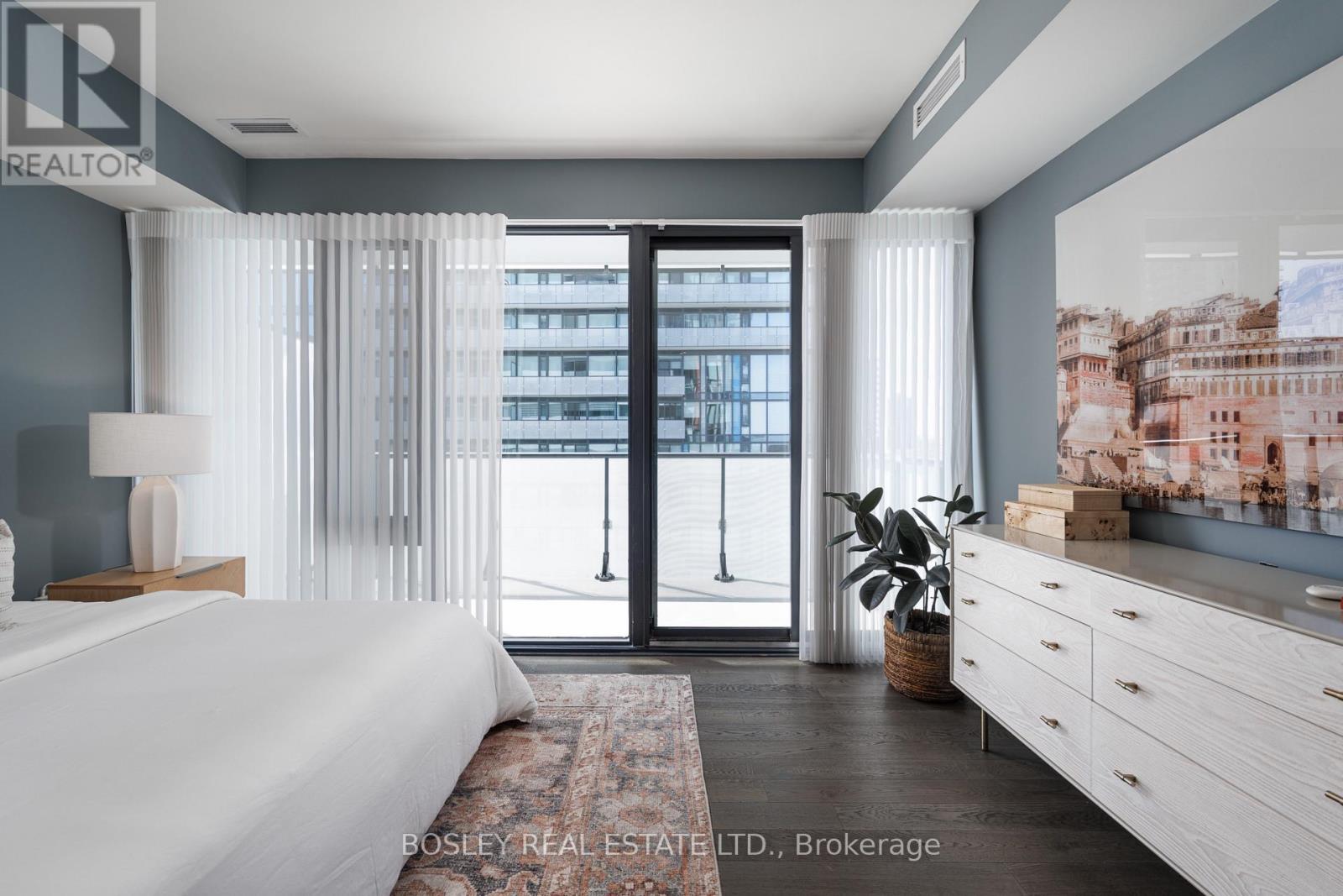1702 - 185 Roehampton Avenue Property Photo 29