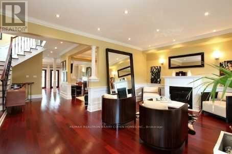 102 York Mills Road Property Photo 2