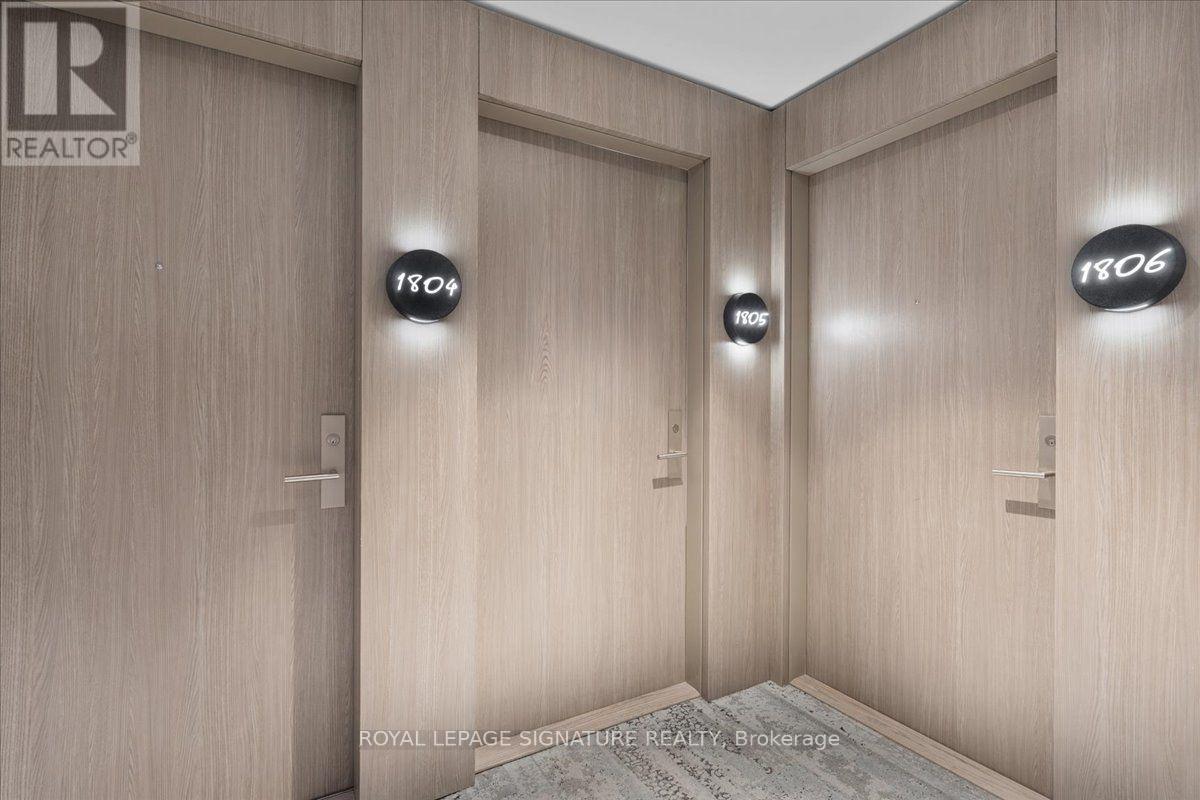 1805 - 161 Roehampton Avenue Property Photo 4
