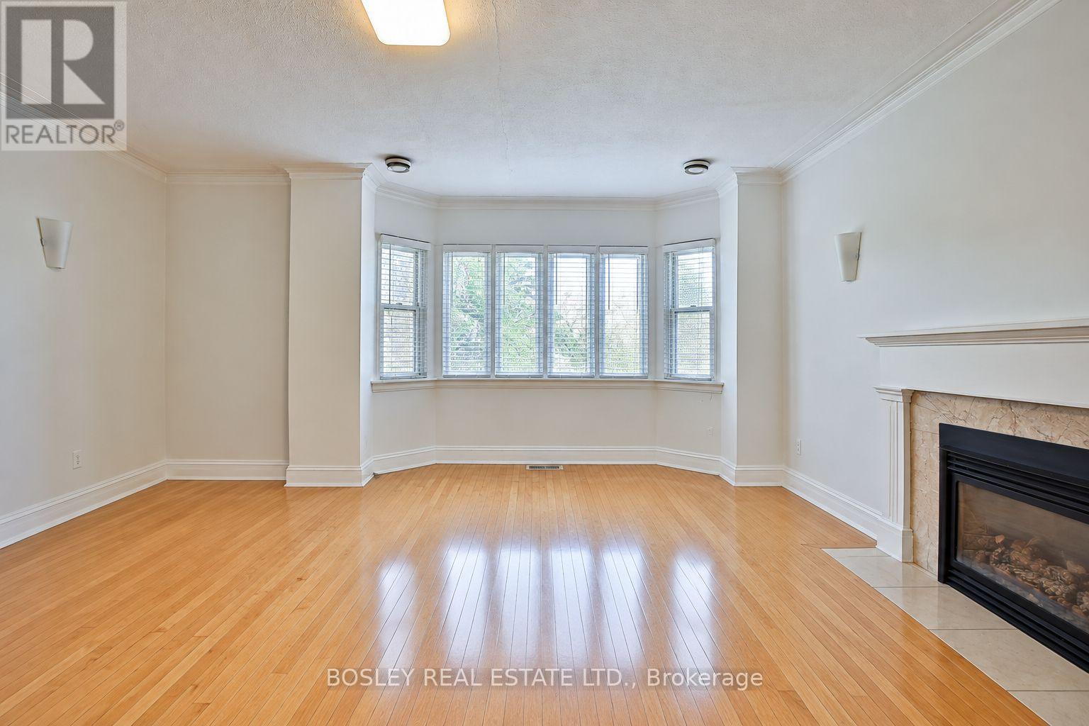 1393 Avenue Road Property Photo 13