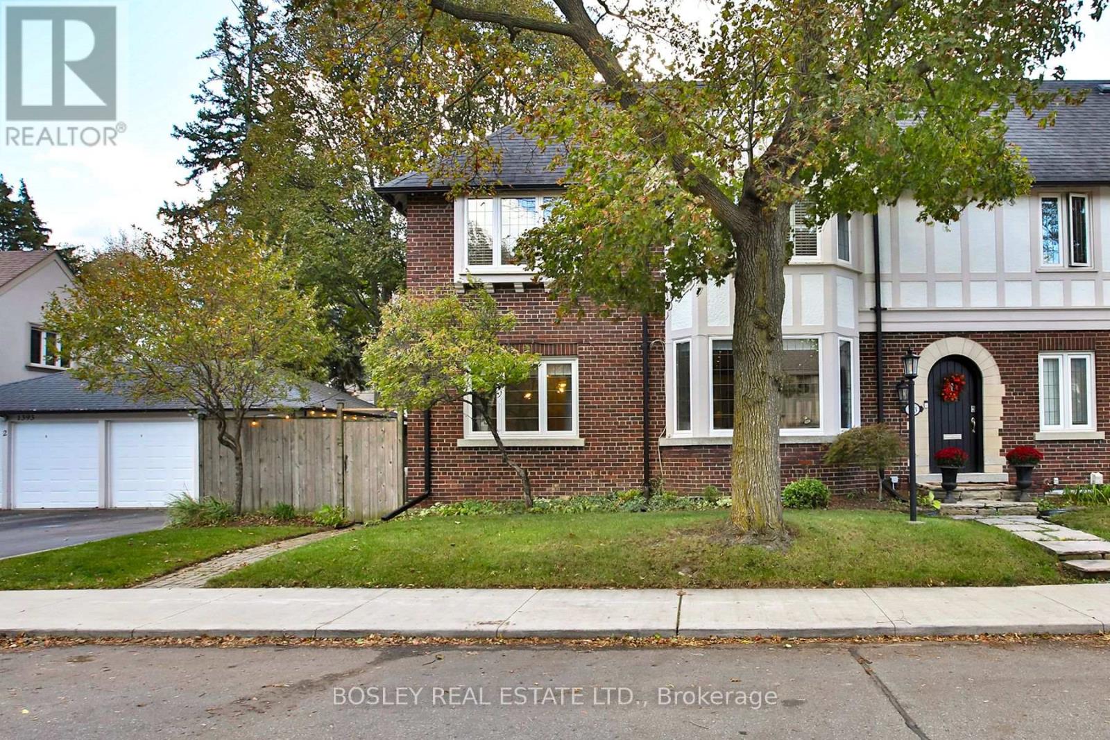 253 Glenview Avenue Property Photo 1