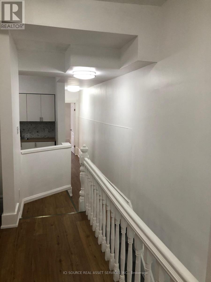 2 - 198 Shaw Street Property Photo 5