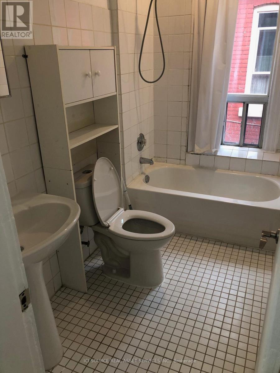 2 - 198 Shaw Street Property Photo 13