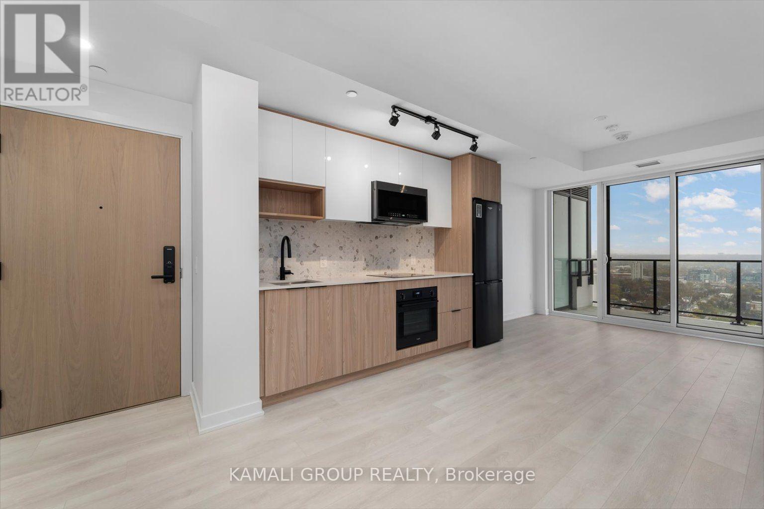 2713 - 5 Defries Street Property Photo 1