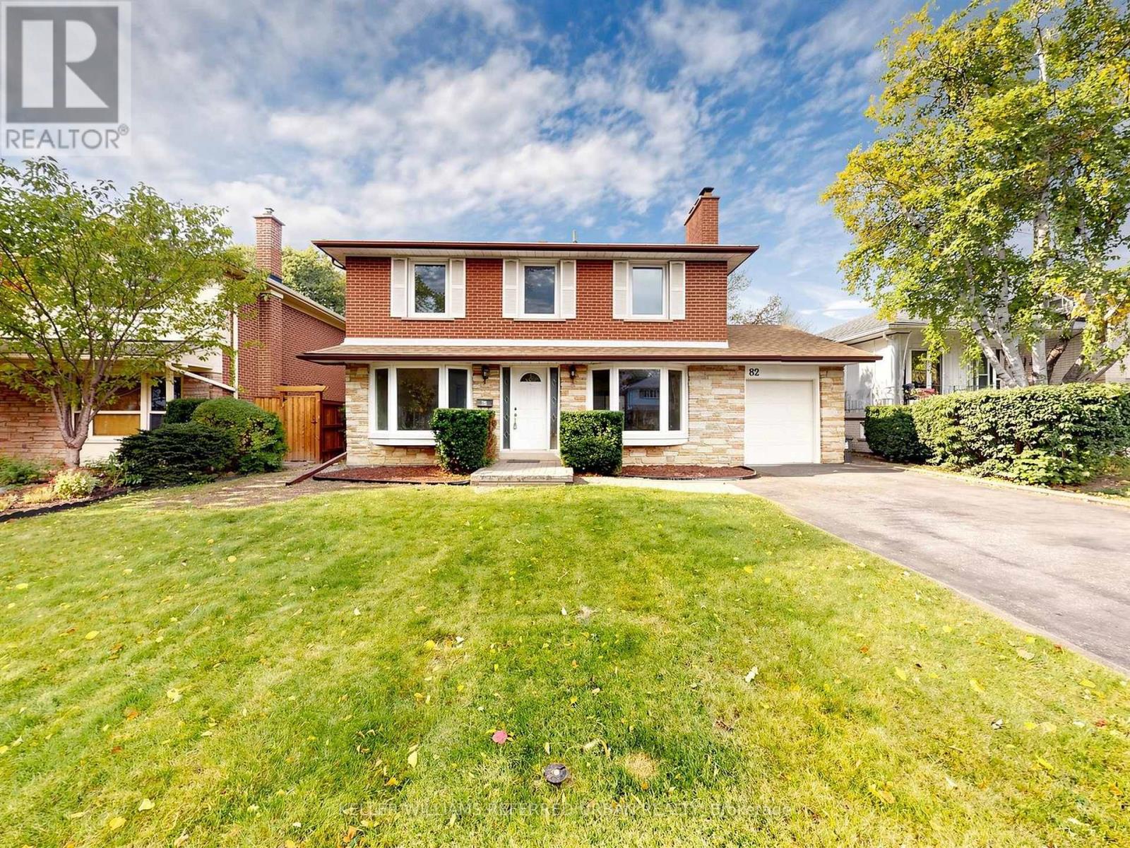 82 Crossbow Crescent Property Photo 1