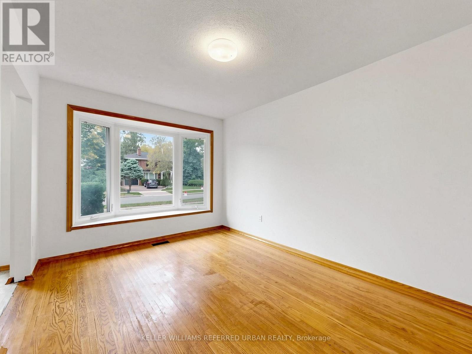 82 Crossbow Crescent Property Photo 11