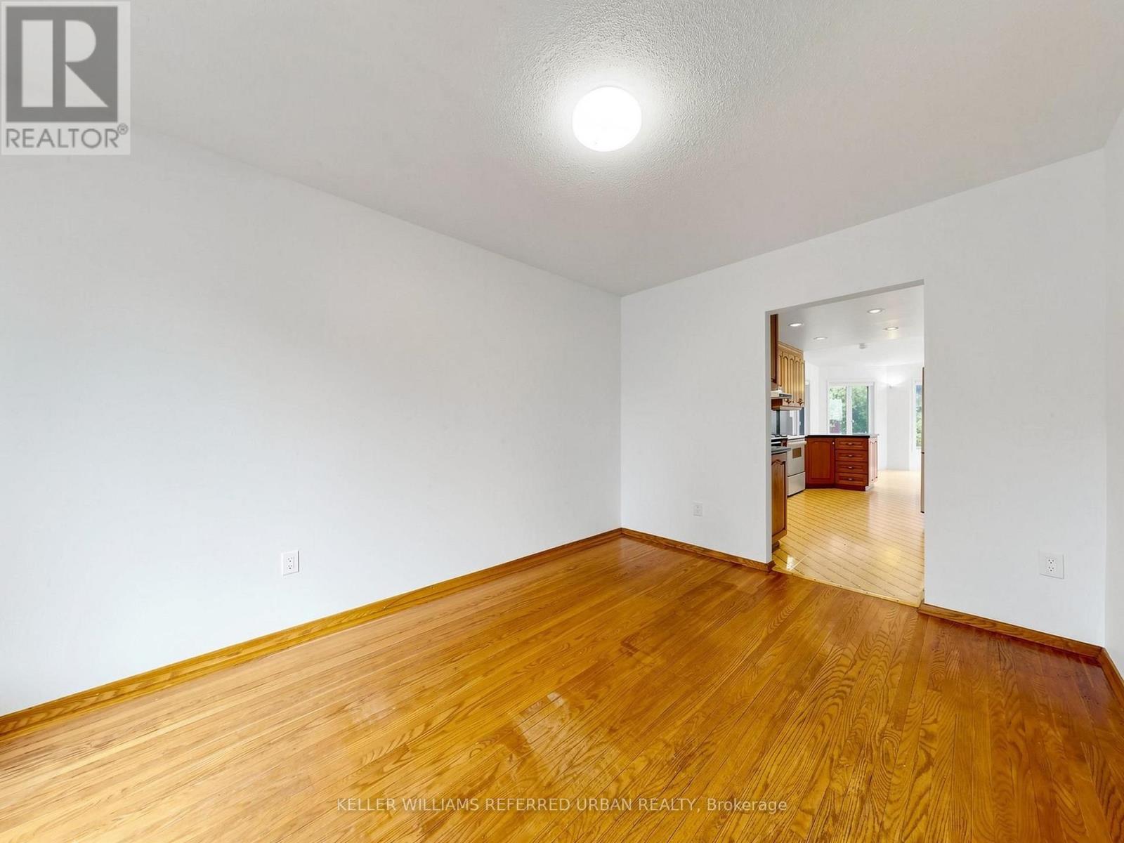 82 Crossbow Crescent Property Photo 12