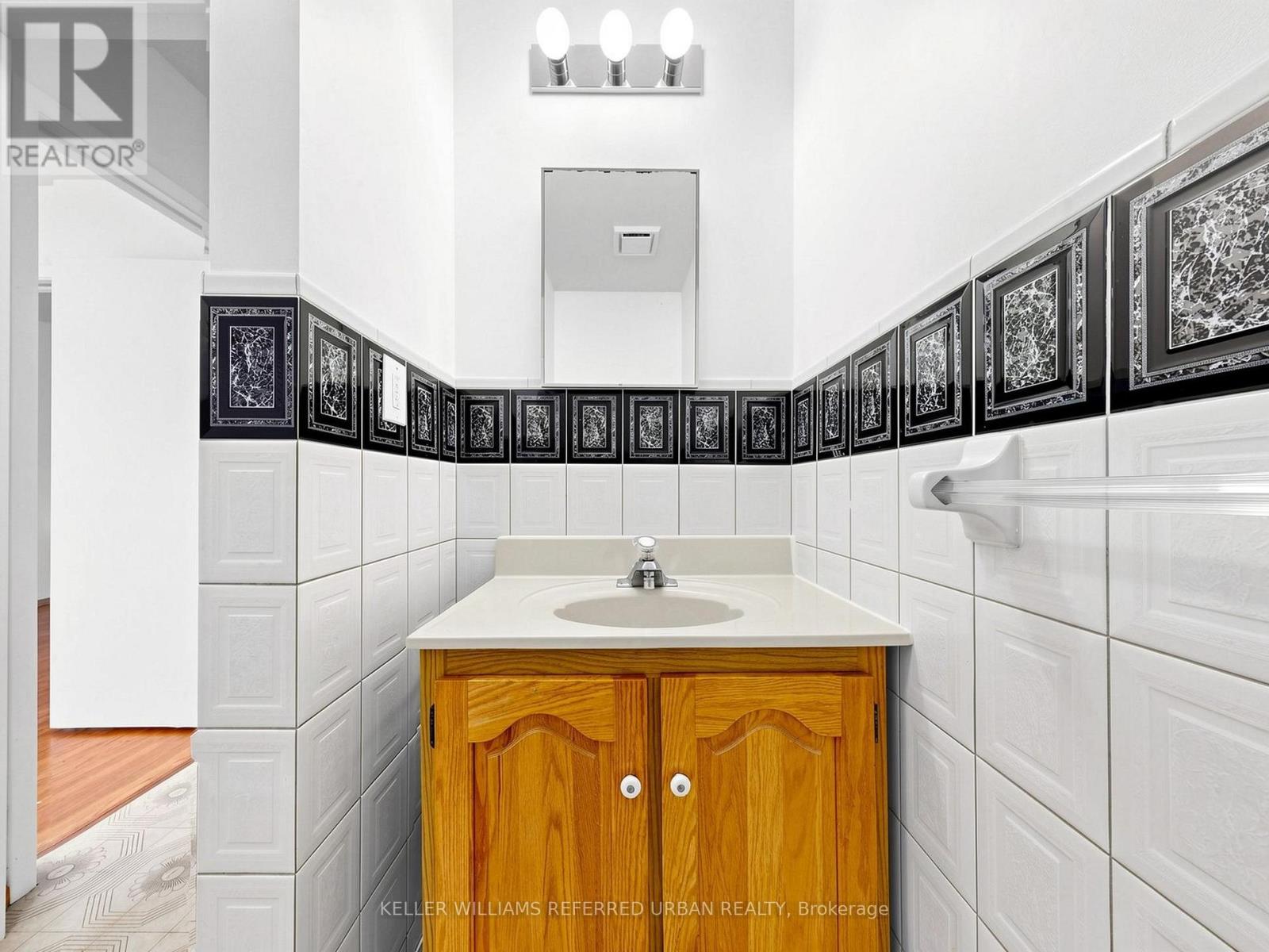 82 Crossbow Crescent Property Photo 24