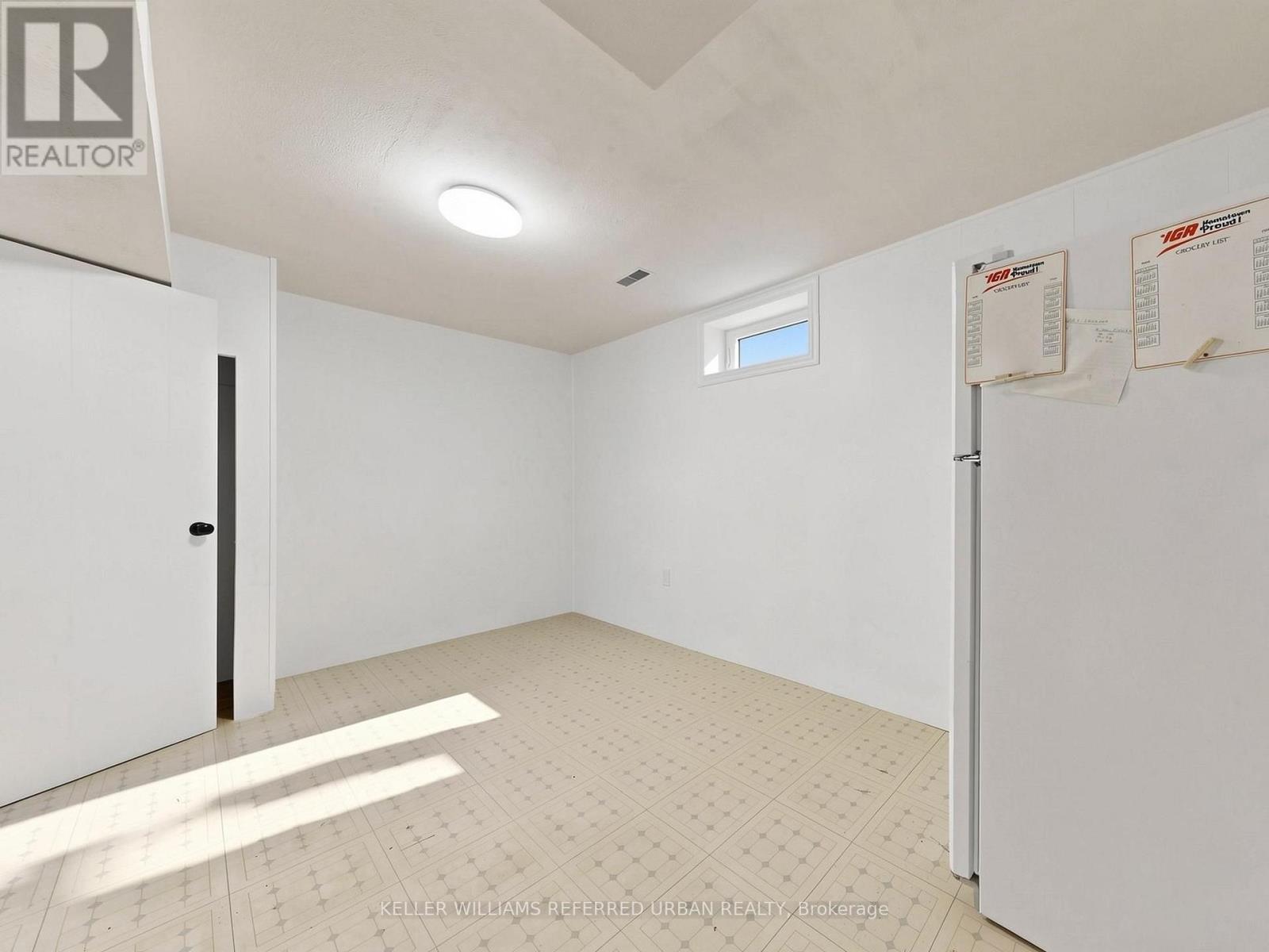 82 Crossbow Crescent Property Photo 40