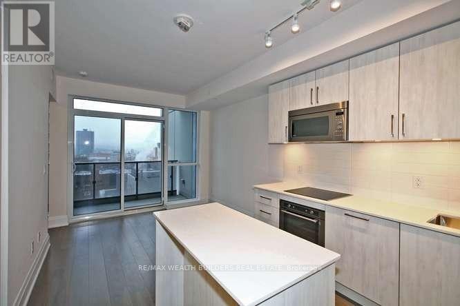 905 - 88 Cumberland Street Property Photo 3