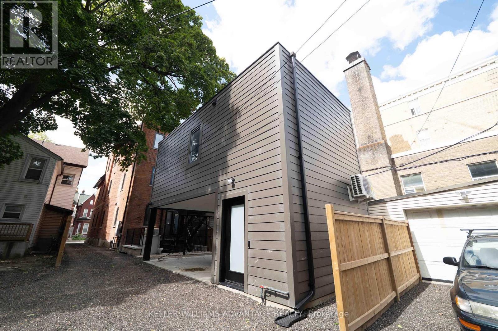 GARDEN SUITE(LANEWAY APT) - 23 ROSS STREET Property Photo 1