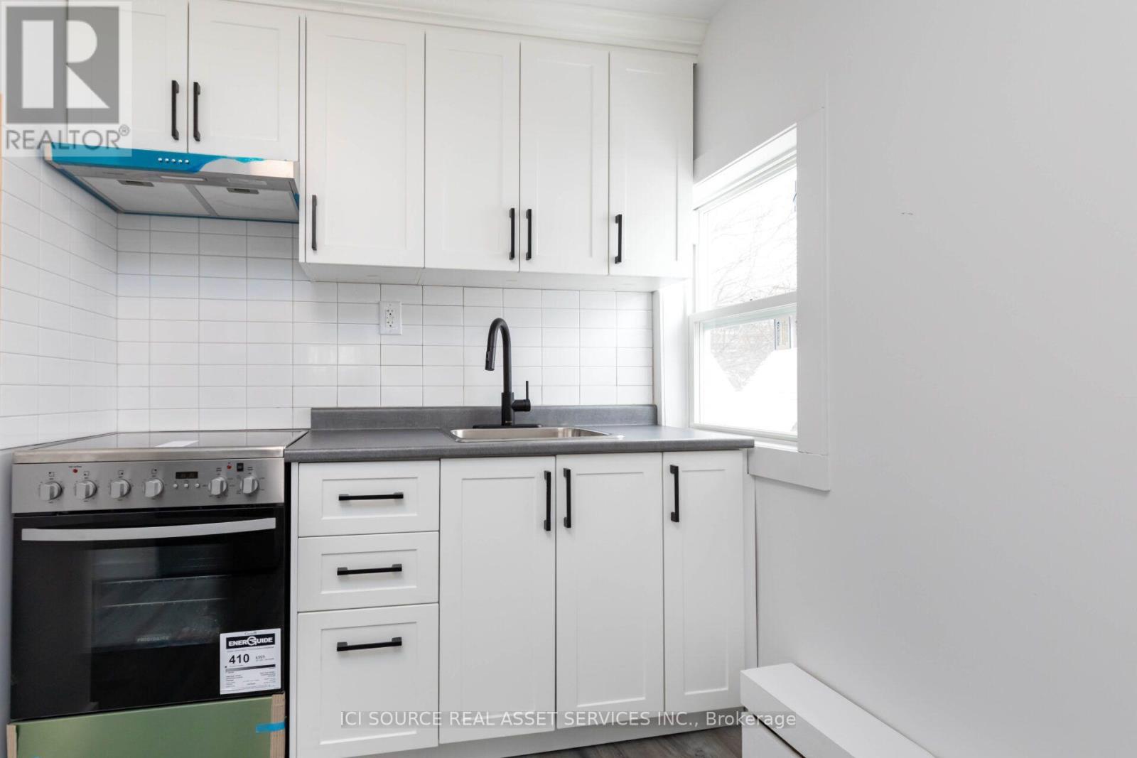 55 Madison Avenue Property Photo 7