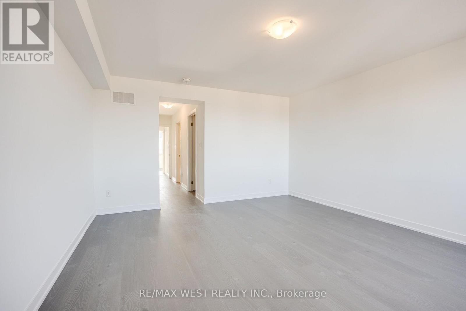 122 Green Gardens Boulevard Property Photo 27