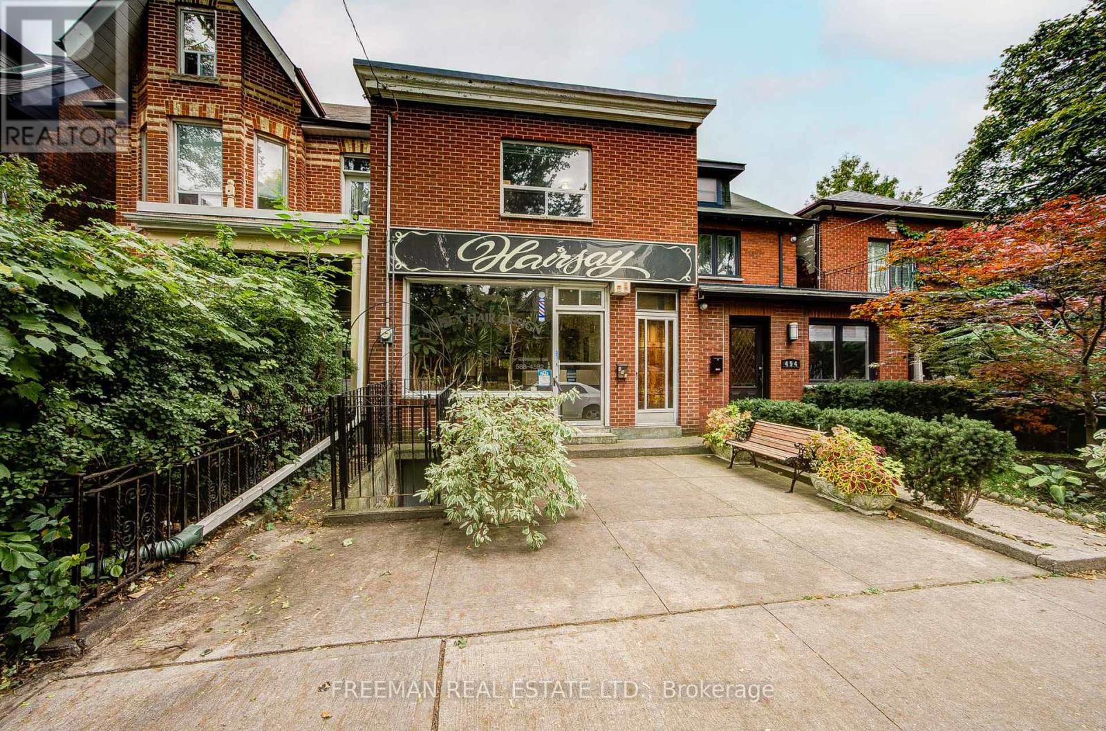 492 Manning Avenue Property Photo 2