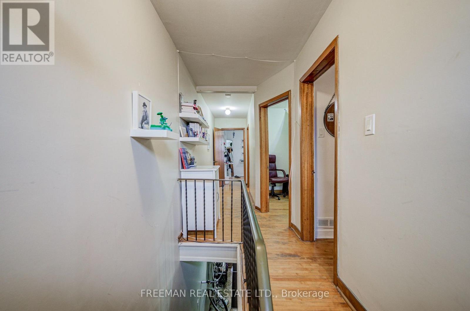 492 Manning Avenue Property Photo 24