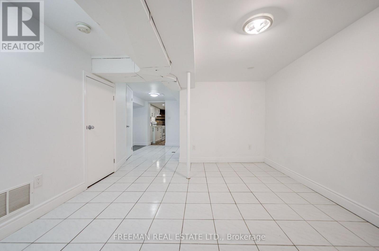 492 Manning Avenue Property Photo 30