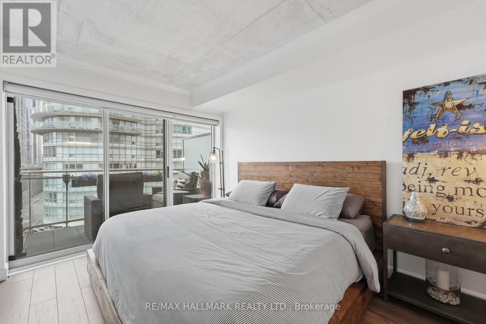 705 - 600 Queens Quay W Property Photo 10