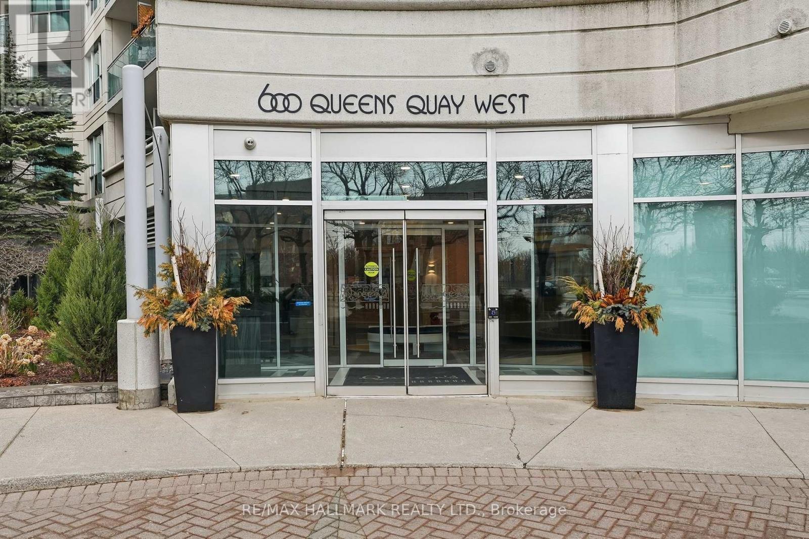 705 - 600 Queens Quay W Property Photo 38