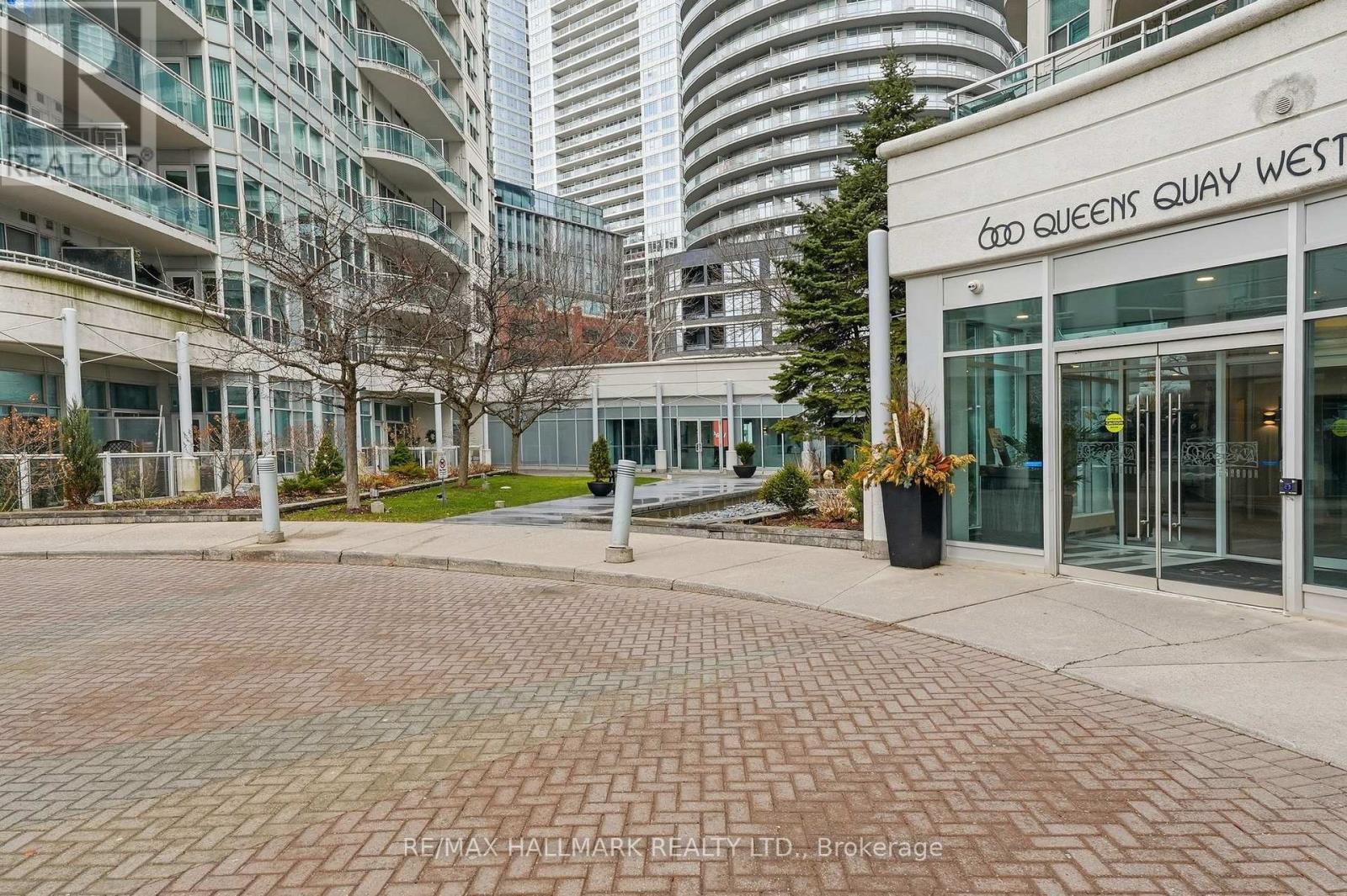 705 - 600 Queens Quay W Property Photo 39