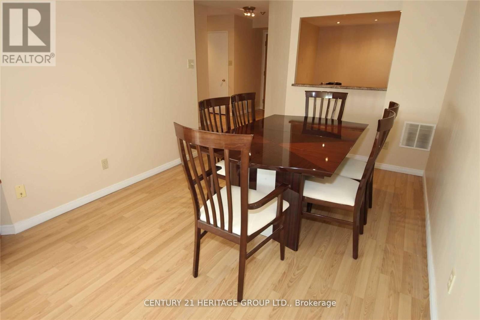 909 - 1101 Steeles Avenue W Property Photo 9