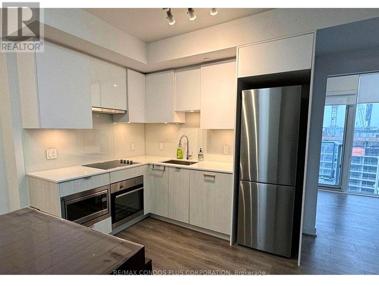 3212 - 195 Redpath Avenue Property Photo 2