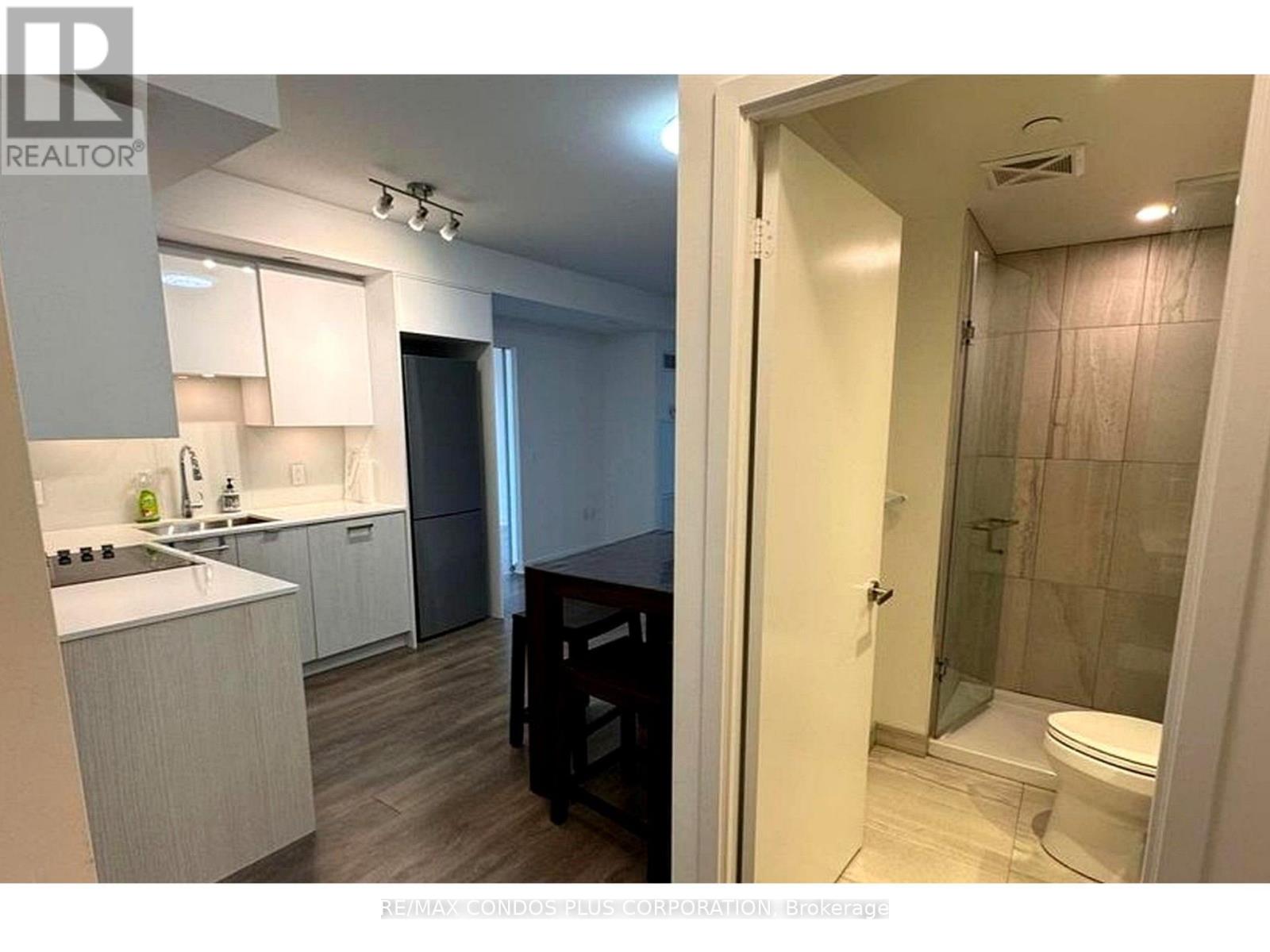 3212 - 195 Redpath Avenue Property Photo 5