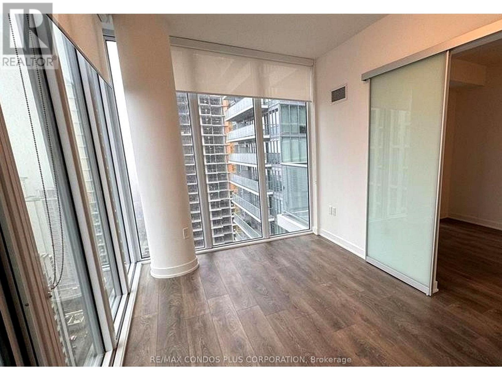 3212 - 195 Redpath Avenue Property Photo 9