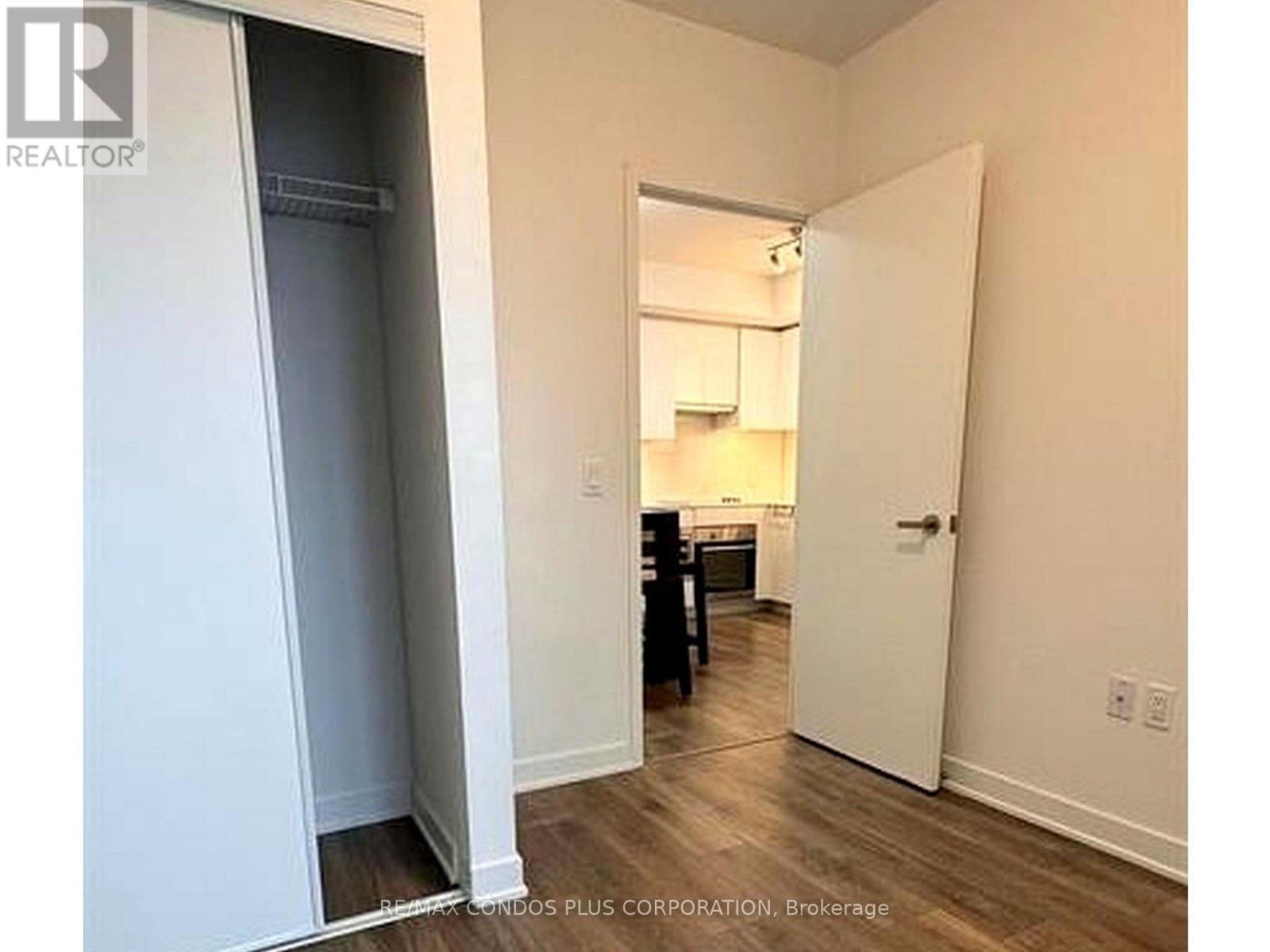3212 - 195 Redpath Avenue Property Photo 13