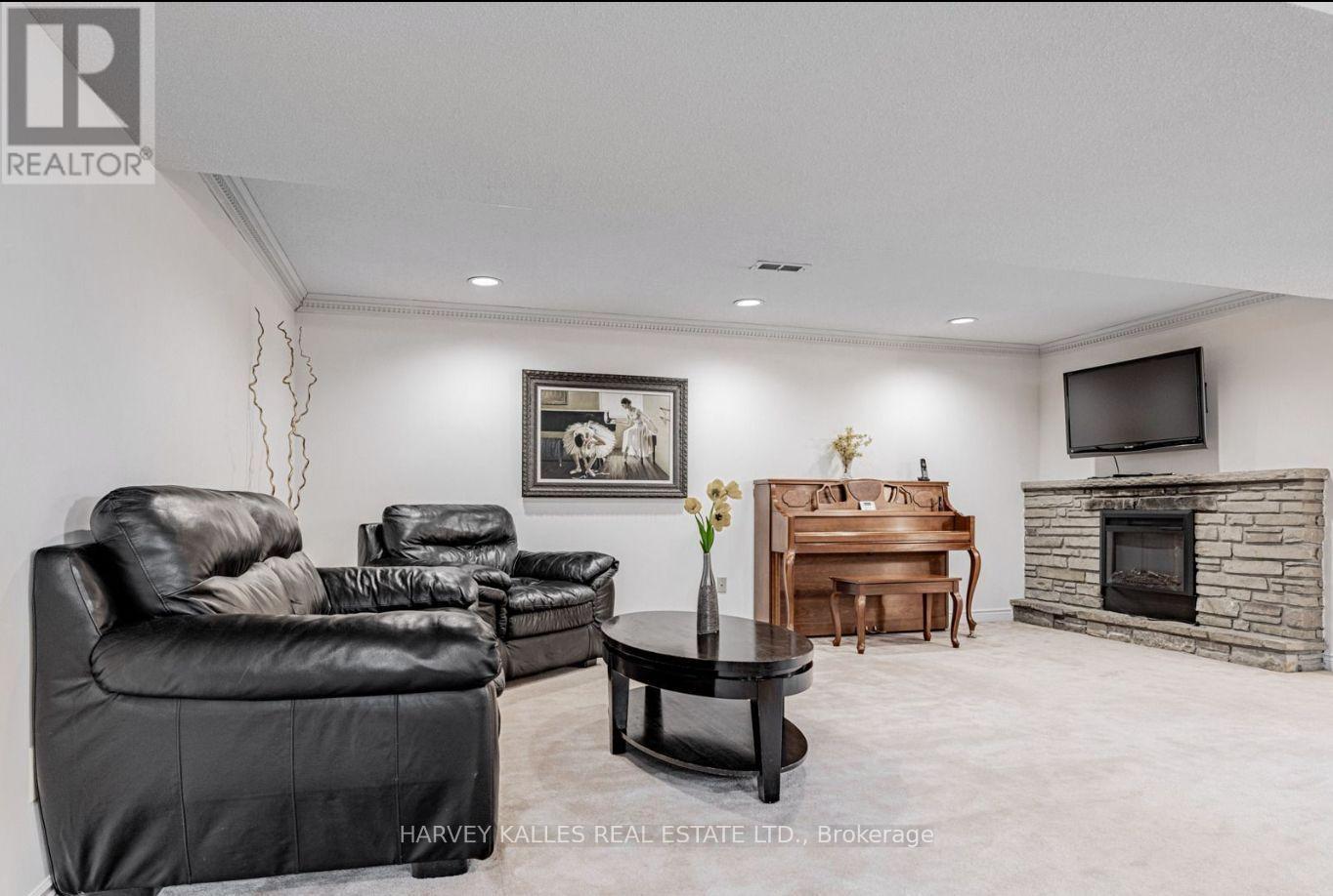 5 Parmbelle Crescent Property Photo 20