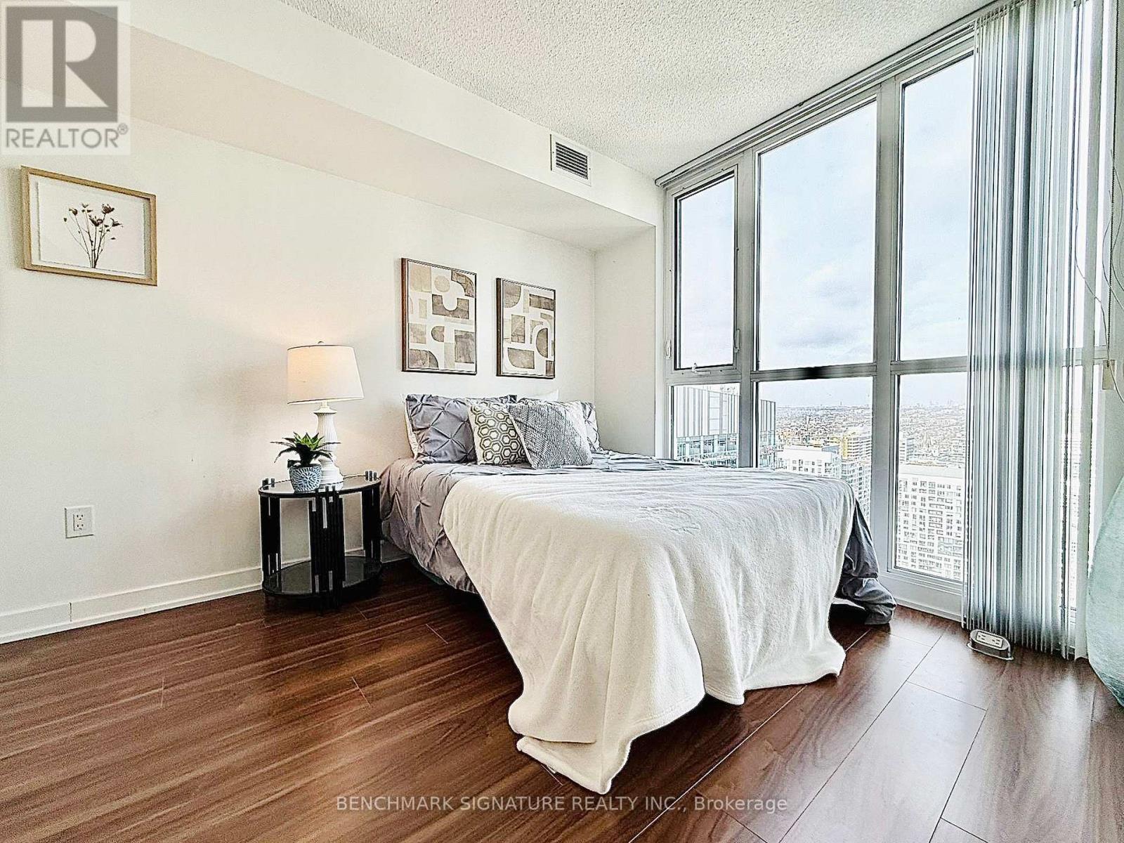 2108 - 85 Queens Wharf Road Property Photo 5