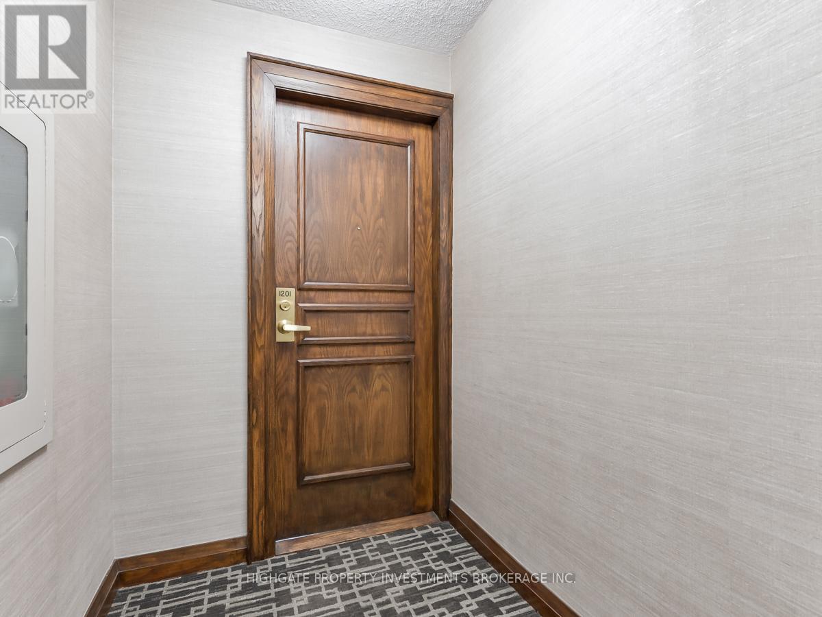 1201 - 195 Merton Street Property Photo 3
